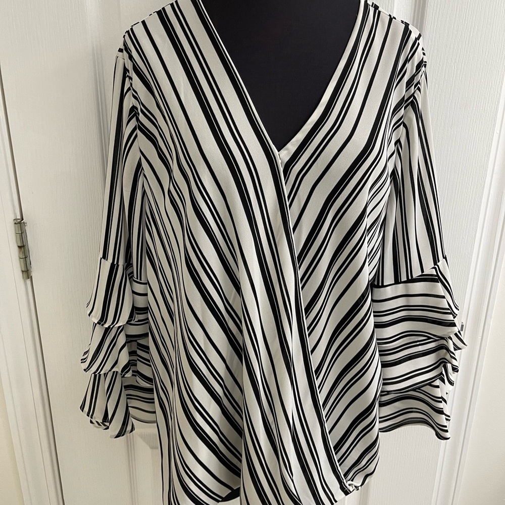 ALFANI Black & White Striped Blouse / Ruffled Bell Sleeves